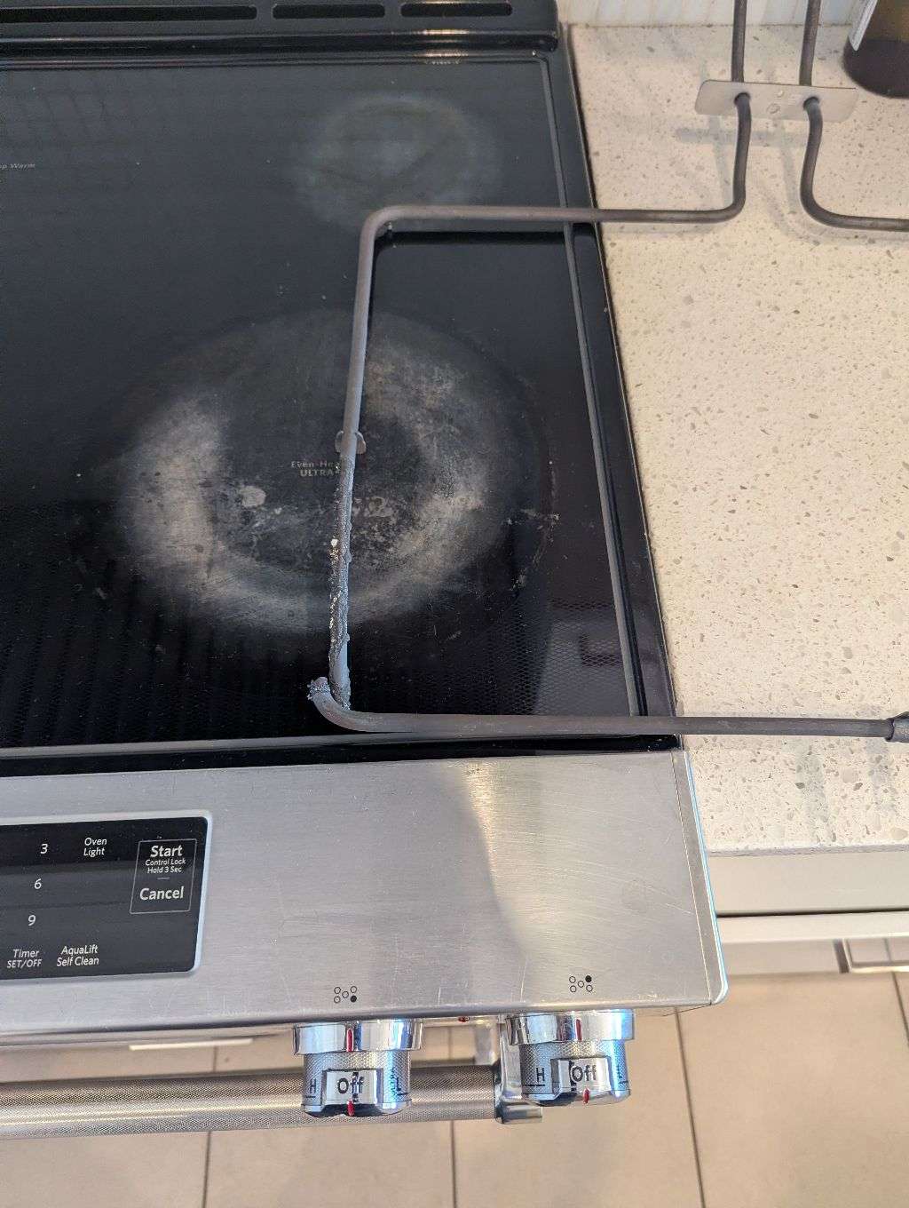 KitchenAid YKSEG700ESS0 Range photo 3
