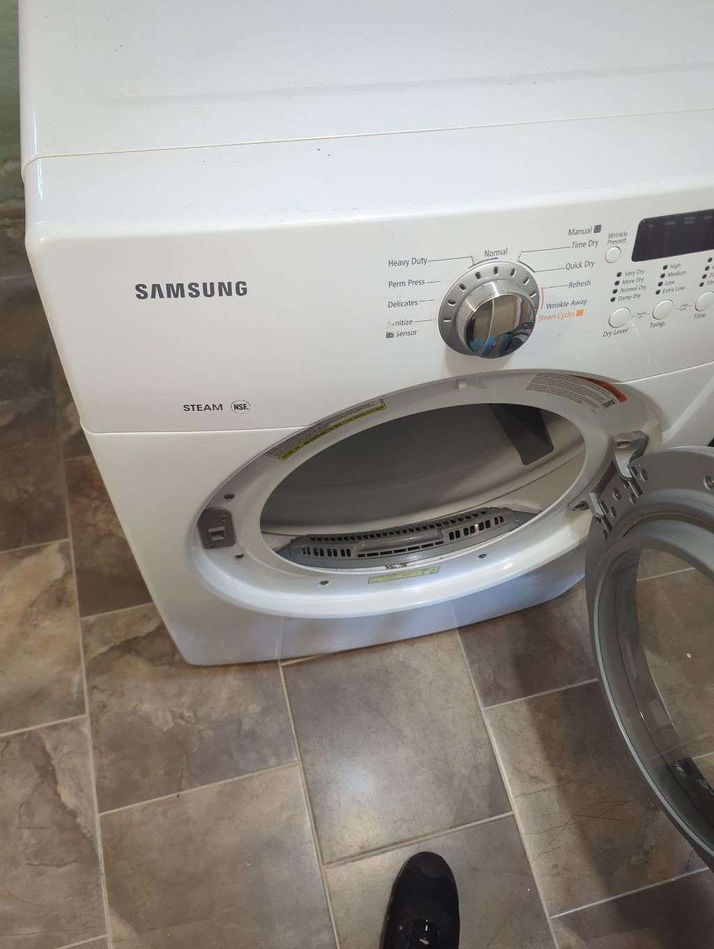 Samsung Dryer Repair in Pierrefonds